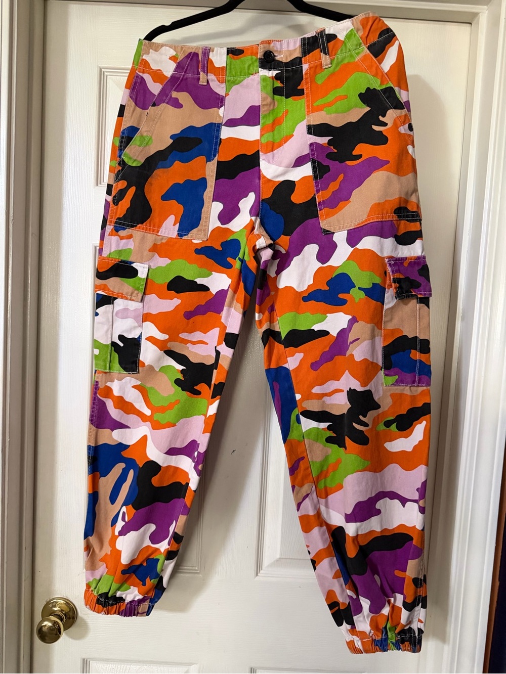 Forever 21 multicolor camouflage cargo joggers